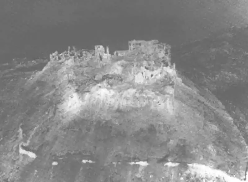 bombardamento abbazia montecassino 2