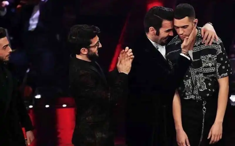 il volo fanno la festa a mahmood