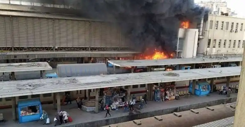 incidente ferroviario al cairo 7