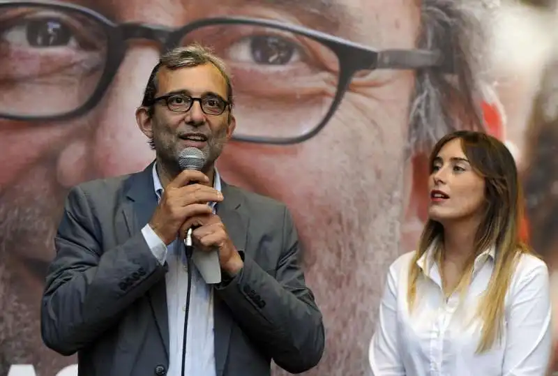 maria elena boschi con roberto giachetti 6