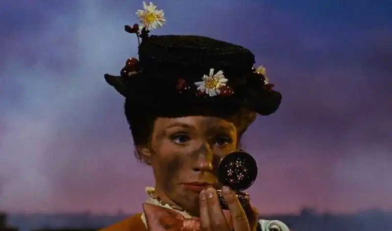 MARY POPPINS