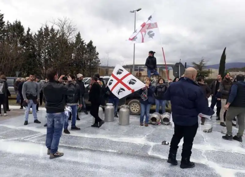 proteste dei pastori sardi 5