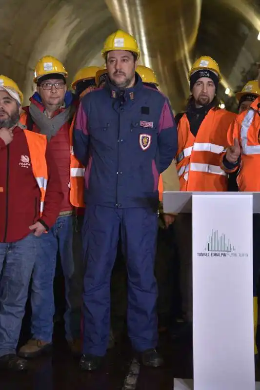 salvini visita il cantiere tav di chiomonte 15