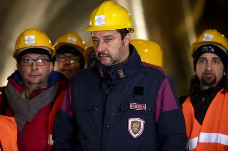 salvini visita il cantiere tav di chiomonte 17