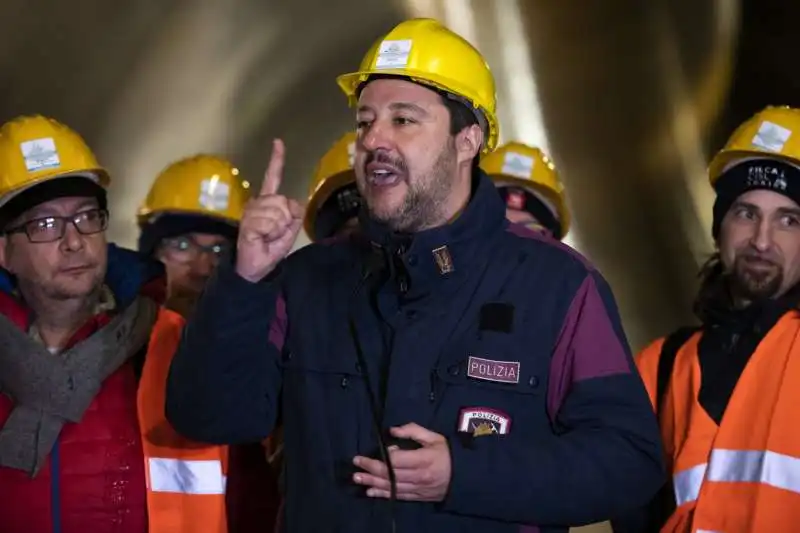 salvini visita il cantiere tav di chiomonte 20