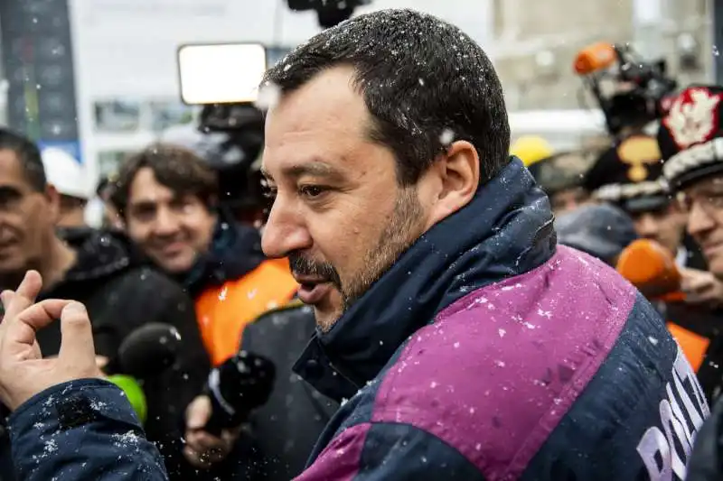 salvini visita il cantiere tav di chiomonte 38