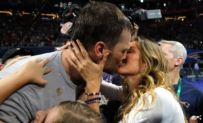 tom brady gisele bundchen bacio