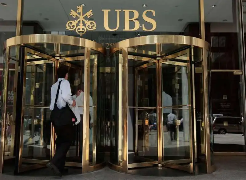 ubs 7