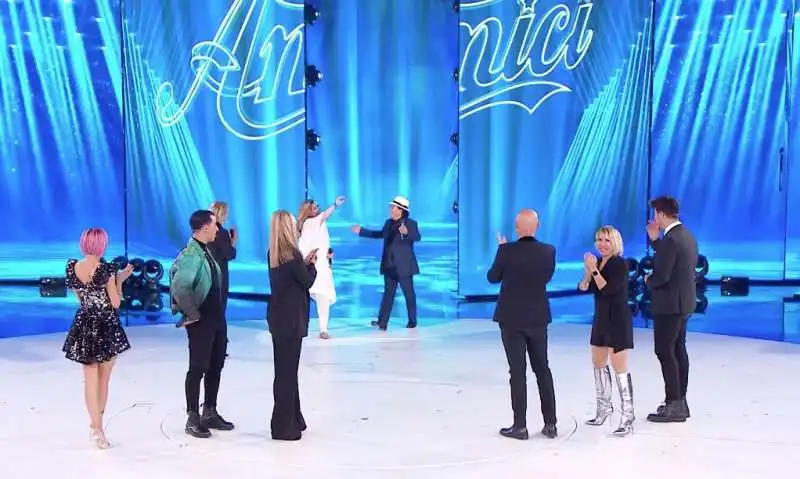 albano e romina ad amici 2