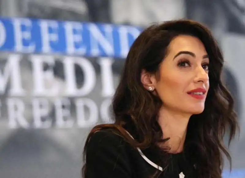 amal clooney 4