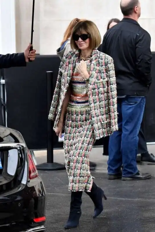 anna wintour  24