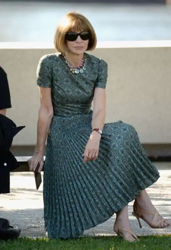 anna wintour  35