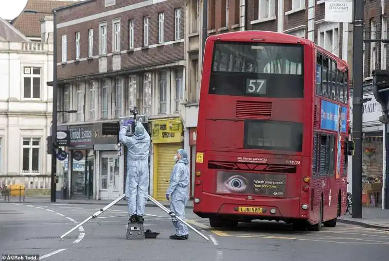 atttentato londra streatham il giorno dopo 1