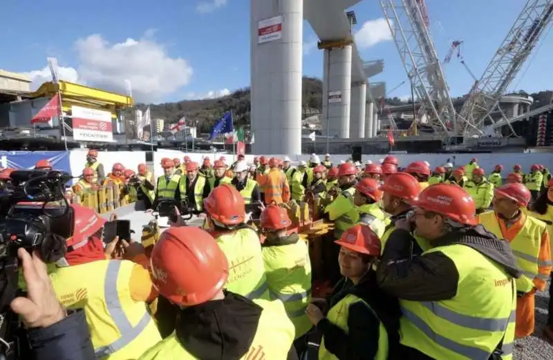 completata l'ultima pila del nuovo ponte di genova 10