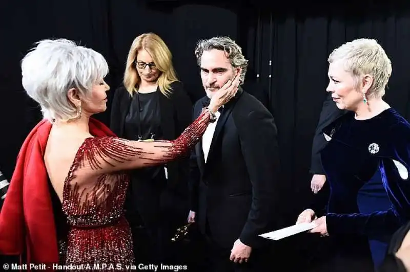 joaquin phoenix, jane fonda e olivia colman 