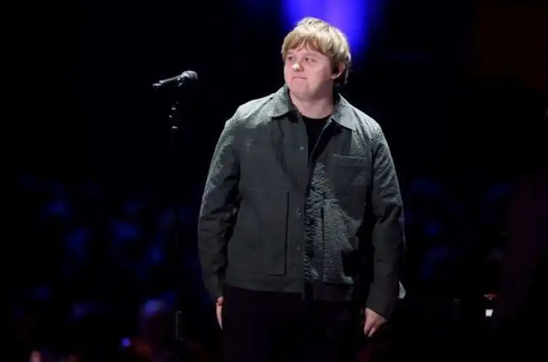 lewis capaldi 