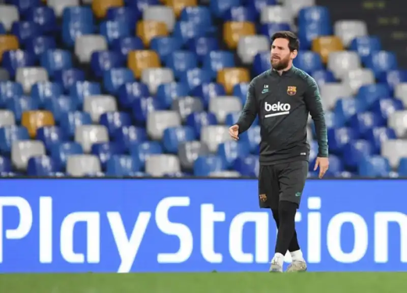 messi nello stadio di diego maradona