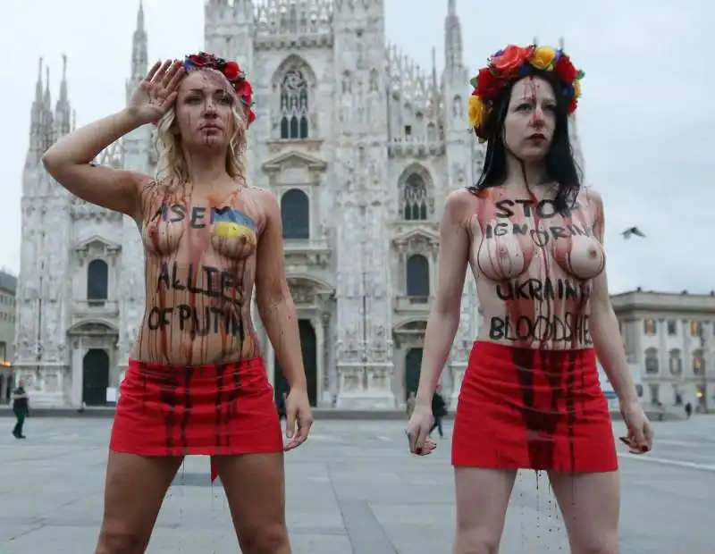 protesta delle femen a milano