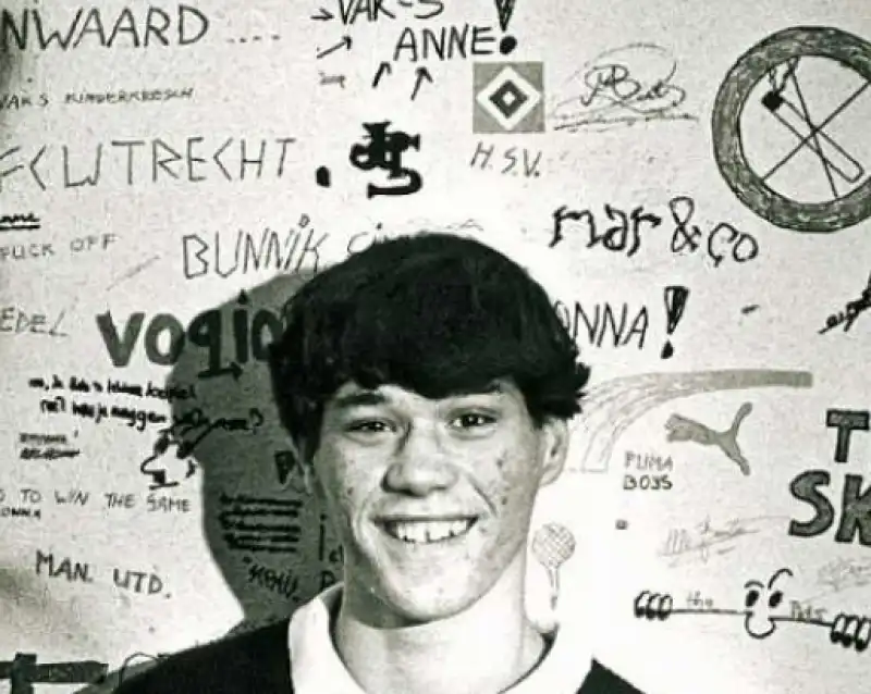 VAN BASTEN