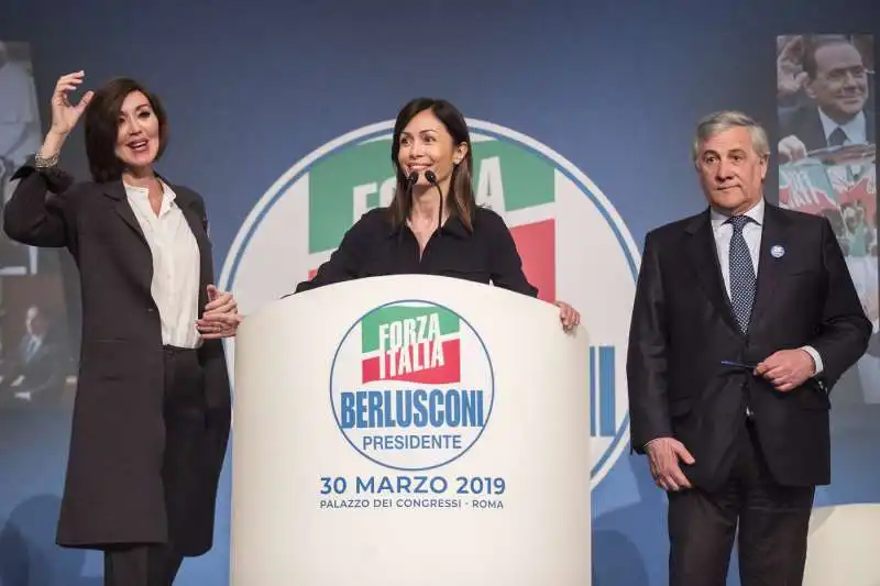 anna maria bernini mara carfagna antonio tajani 