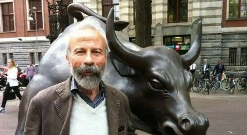 arturo di modica e il toro di wall street 2