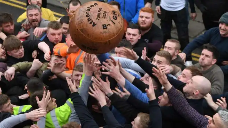 atherstone ball game  4