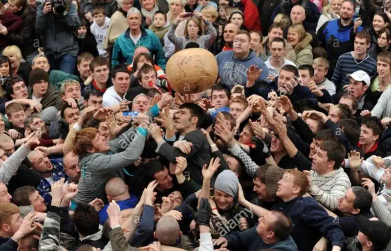 atherstone ball game  5