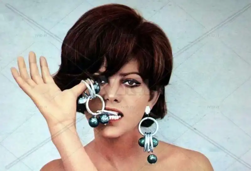 claudia cardinale ruba al prossimo tuo 