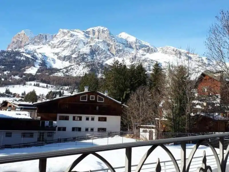 cortina innevata