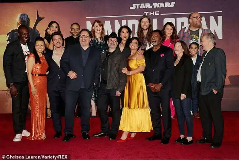 gina carano e il cast di the mandalorian