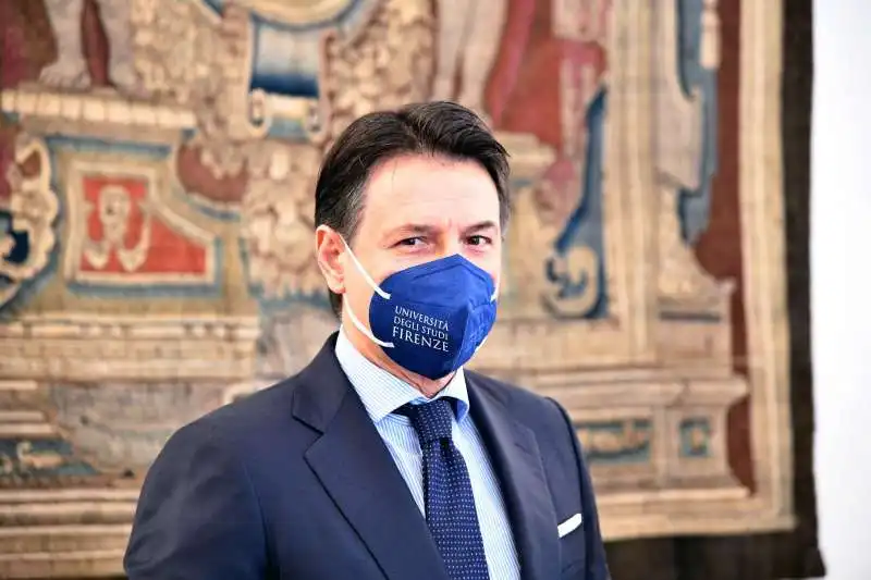 giuseppe conte a firenze per la lectio magistralis su se stesso 1