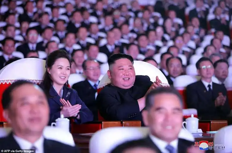 ri sol ju e kim jong un  4