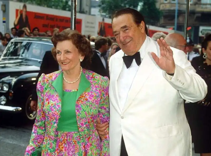 robert maxwell e la moglie