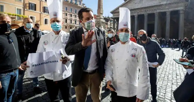 SALVINI CON I RISTORATORI  