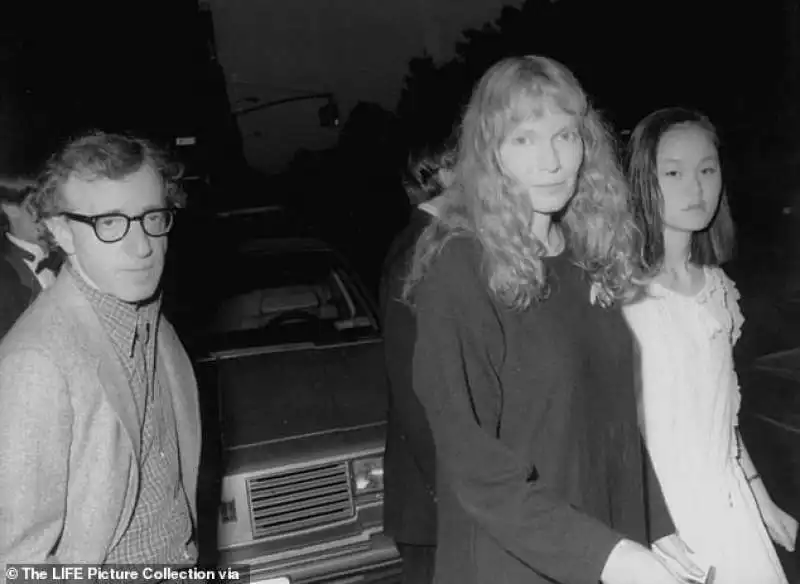 woody allen, mia farrow e soon yi