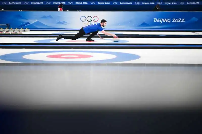 amos mosaner e stefania constantini campioni olimpici di curling 12