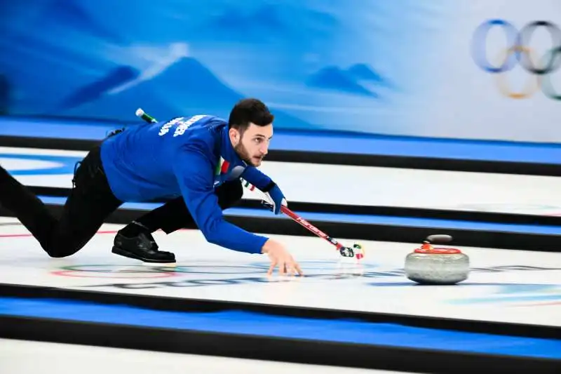 amos mosaner e stefania constantini campioni olimpici di curling 18