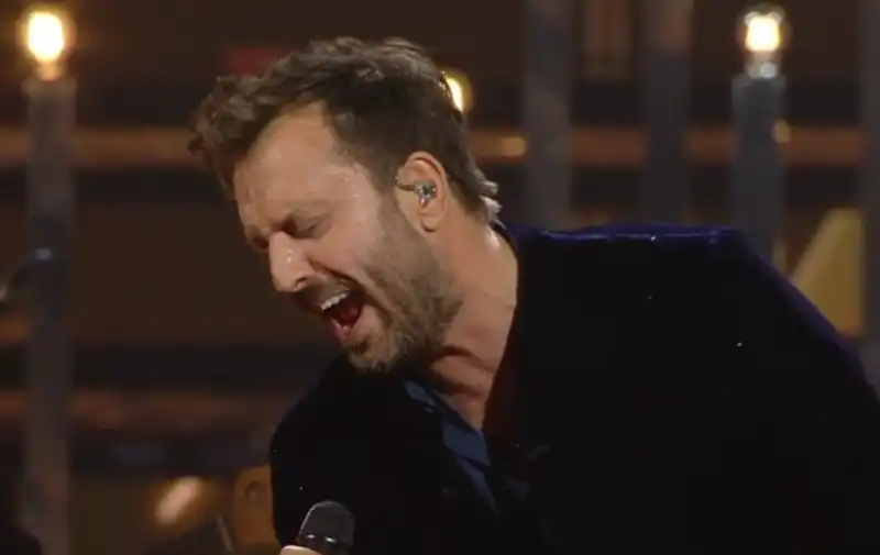 cesare cremonini a sanremo