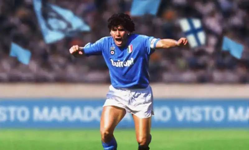 diego armando maradona al napoli 1