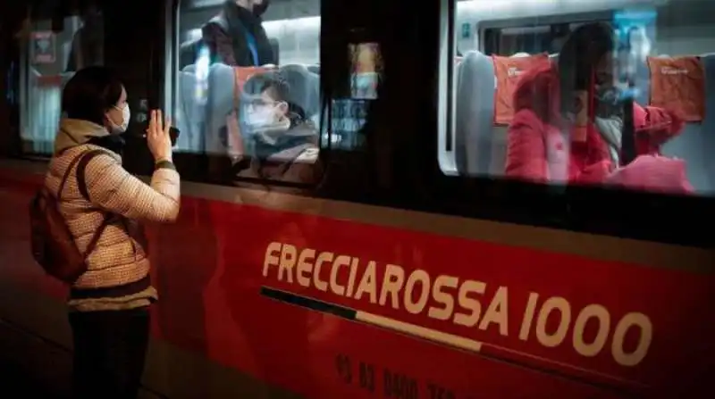 frecciarossa milano parigi 2