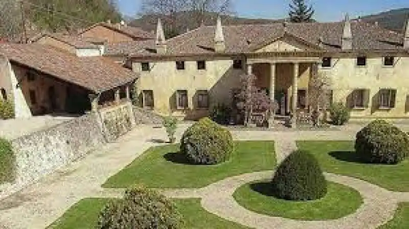 la villa acquistata da crisanti 3