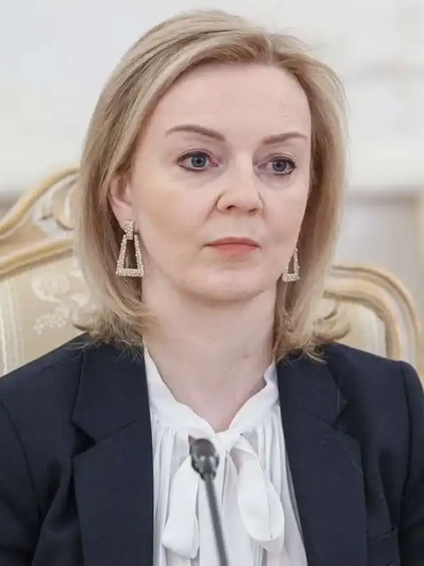 liz truss 1 