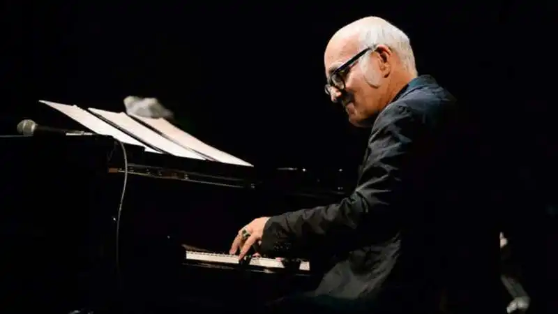 ludovico einaudi 13