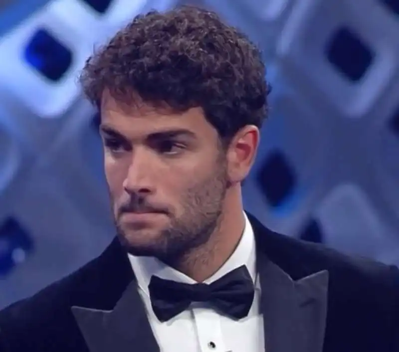 matteo berrettini a sanremo 5