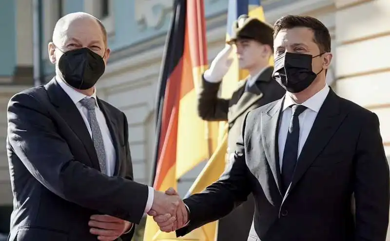 olaf scholz volodymir zelensky 