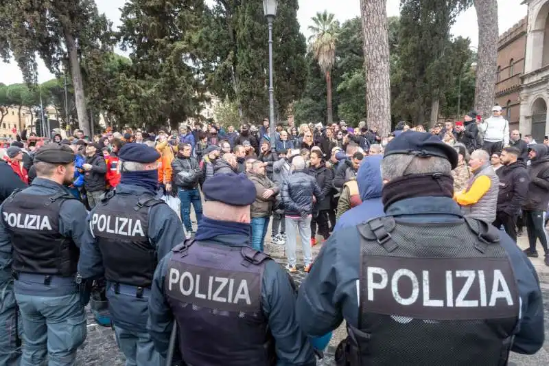 roma, protesta contro il green pass   14 febbraio 2022   4