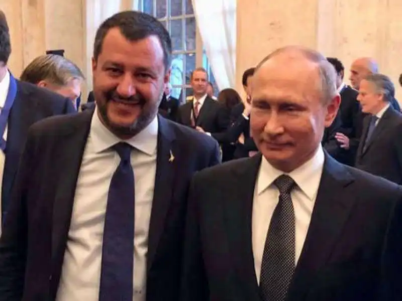 SALVINI PUTIN 22