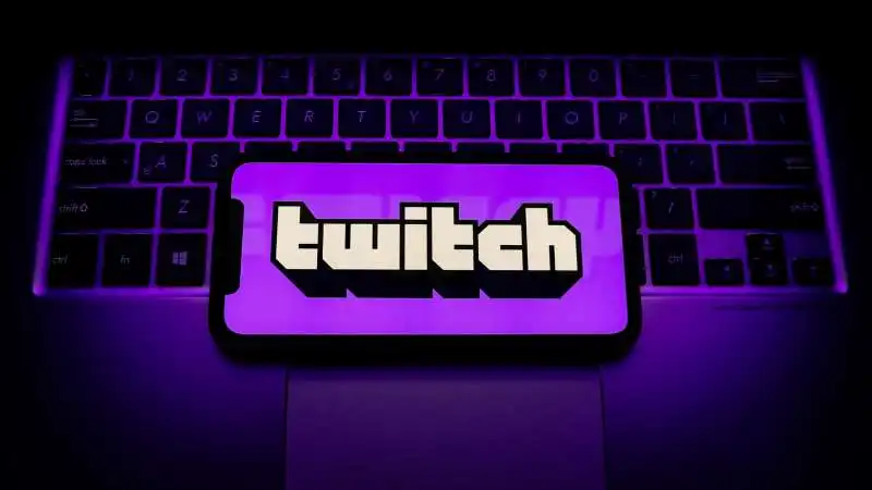 twitch 4