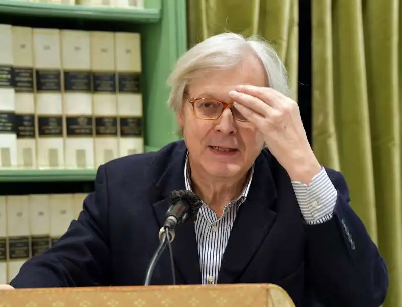 vittorio sgarbi  foto di bacco (4)