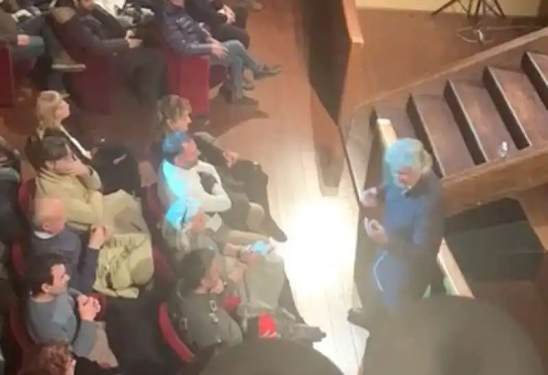 BEPPE GRILLO E LO SPETTACOLO A ORVIETO